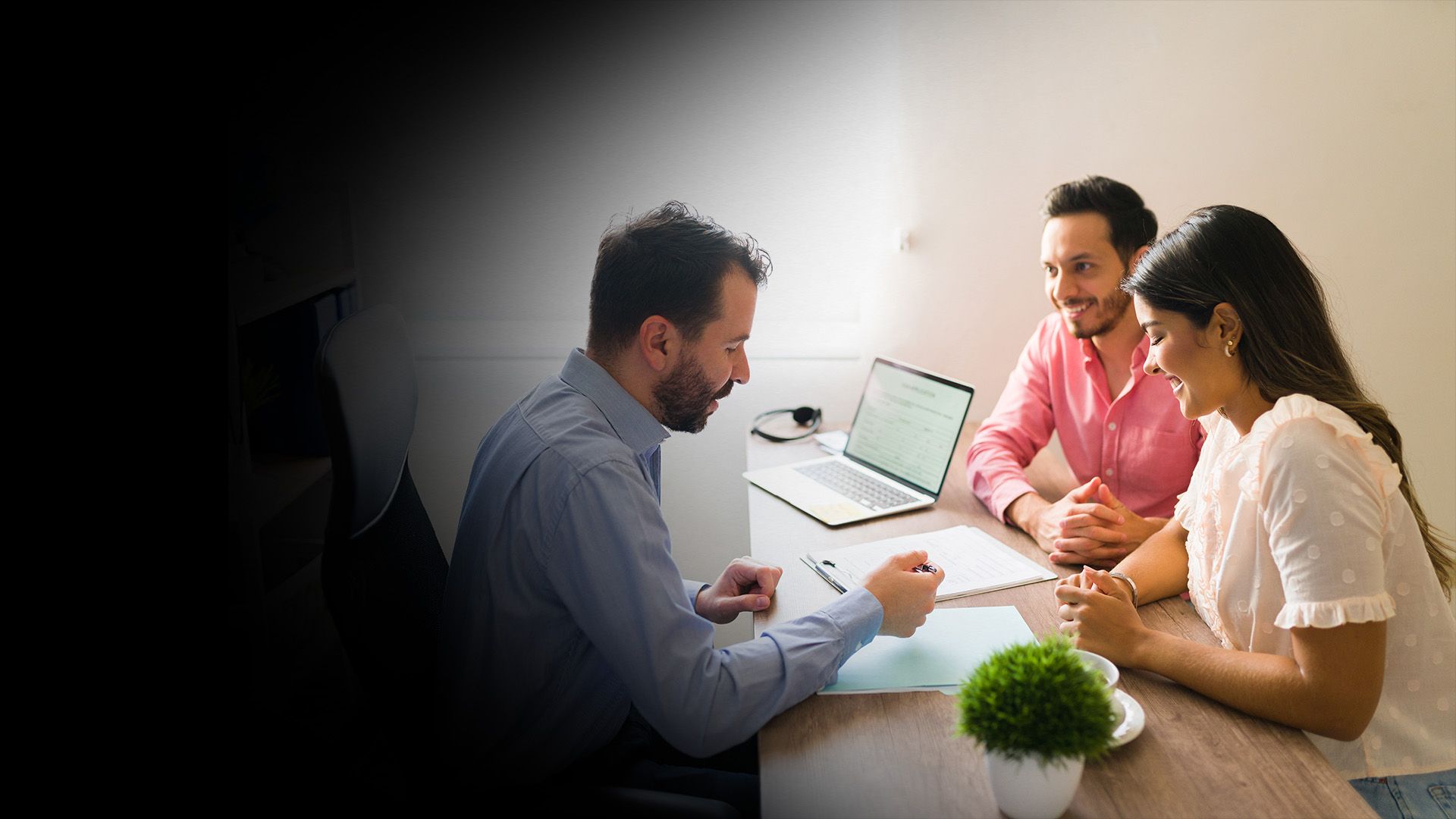 On-Premise to Azure Database Sync Mechanism for an Insurance Company in USA